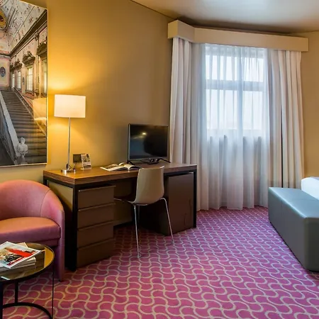 Dom Henrique - Downtown Hotell 4*