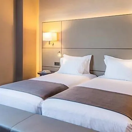 Dom Henrique - Downtown Hotel Oporto