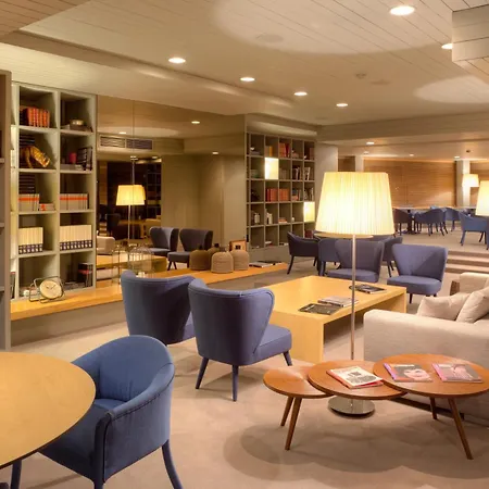 Hotell Dom Henrique - Downtown
