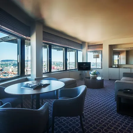 Hotell Dom Henrique - Downtown