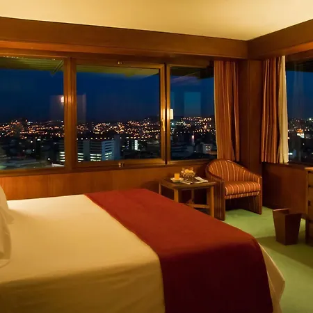 Dom Henrique - Downtown Hotel Oporto